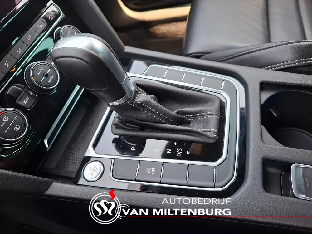 Volkswagen Passat Variant 1.5 TSI Highline Business R Digi d uit 2019, foto 16