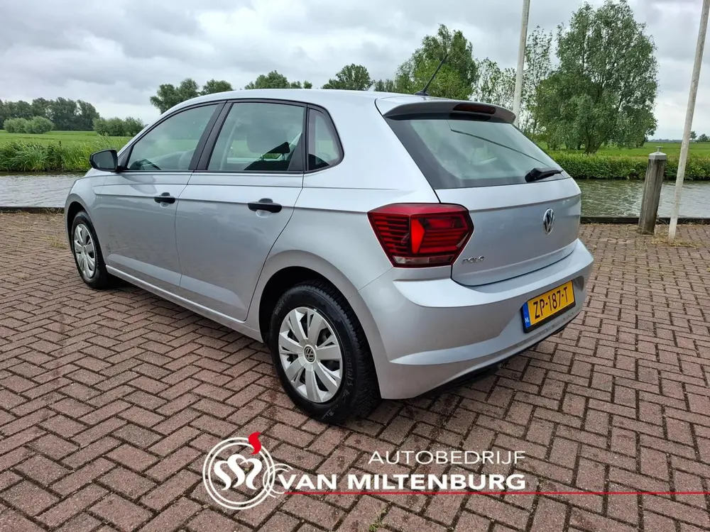 Volkswagen Polo 1.0 MPI Trendline Airco Cruise Allseason ban uit 2019, foto 2