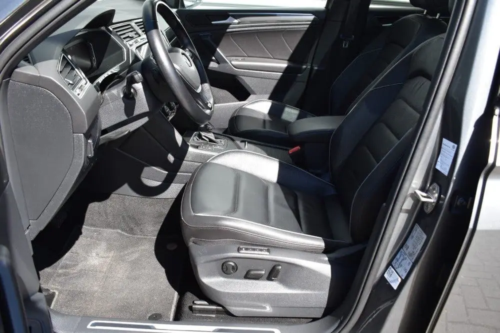Volkswagen TIGUAN 1.5 TSI DSG HIGHLINE BUSINESS R / FULL OPT uit 2019, foto 11