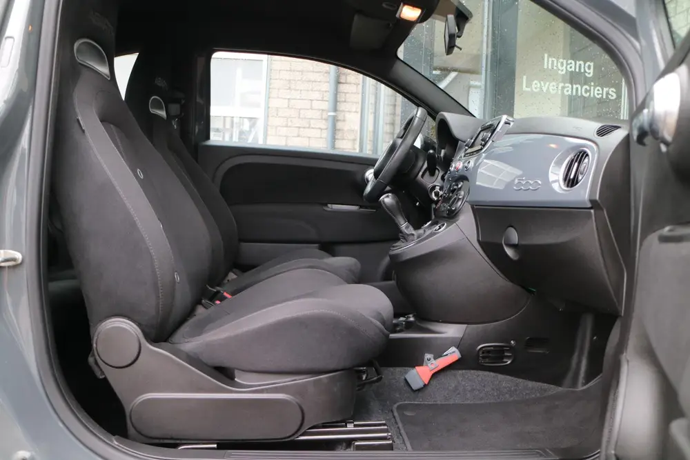 Abarth 595 1.4 T-Jet | Zeer goede staat! | Perfect Onderhoud uit 2019, foto 13