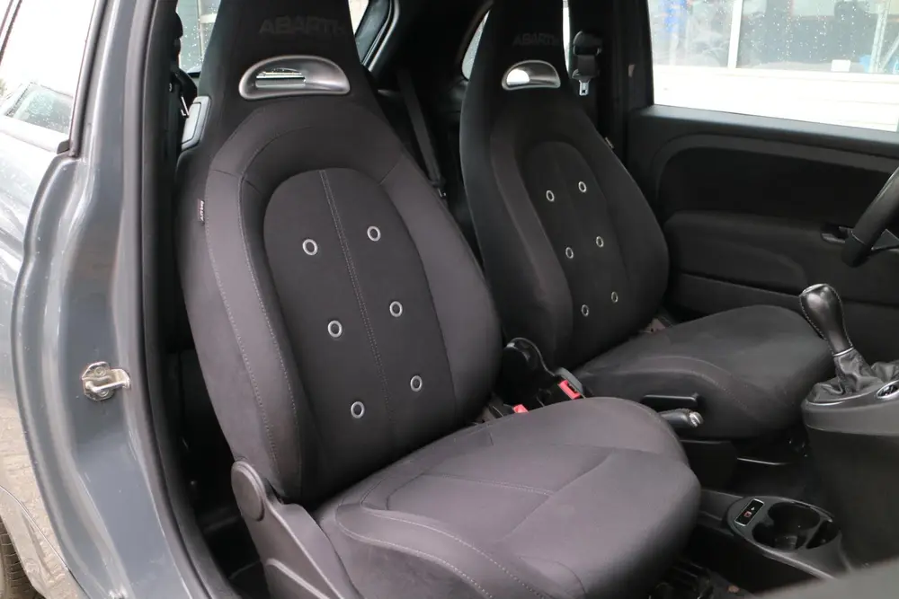 Abarth 595 1.4 T-Jet | Zeer goede staat! | Perfect Onderhoud uit 2019, foto 14