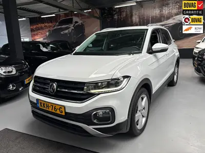 Volkswagen T-CROSS 1.0 TSI Style /Camera / Carplay / stoelve uit 2020