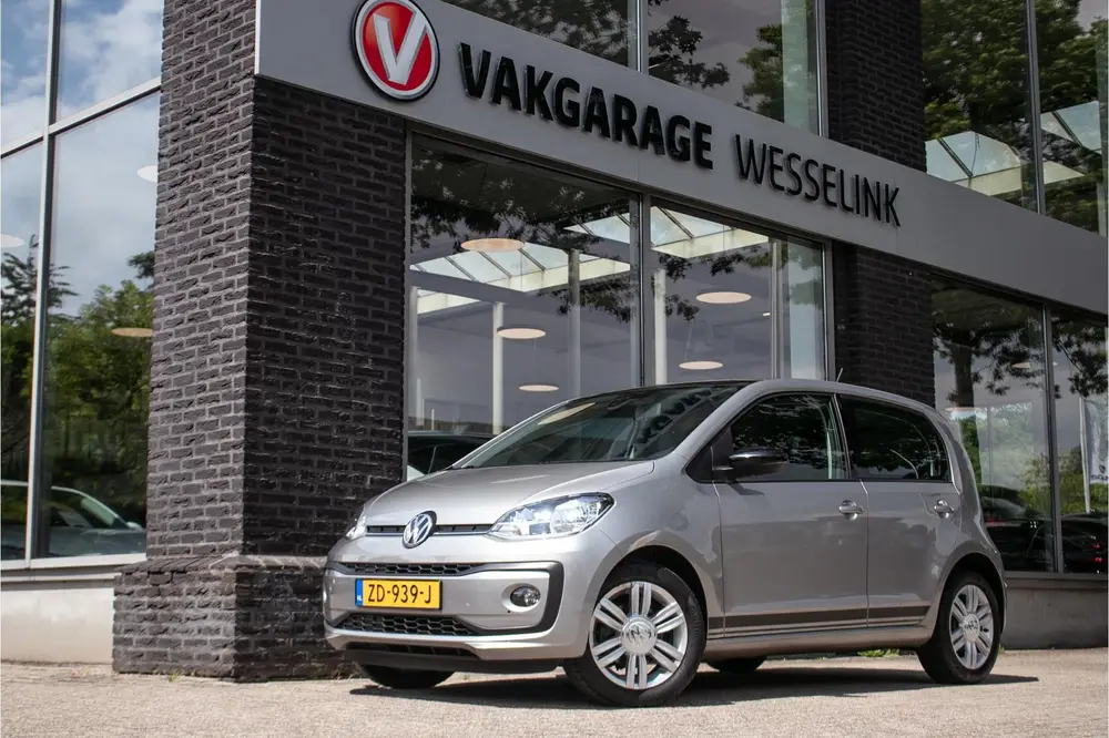 Volkswagen Up! 1.0 BMT high up Automaat | Cruise | PDC | DAB uit 2019, foto 12