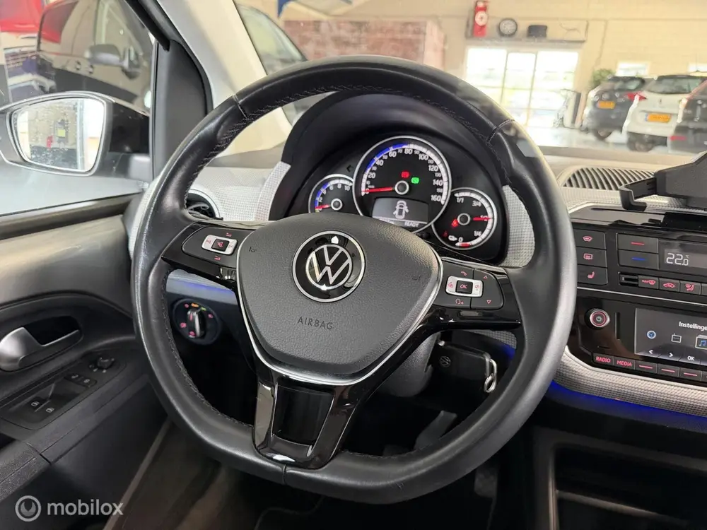 Volkswagen E-Up! e-up! Style / 1e eigenaar / NAP / uit 2022, foto 17