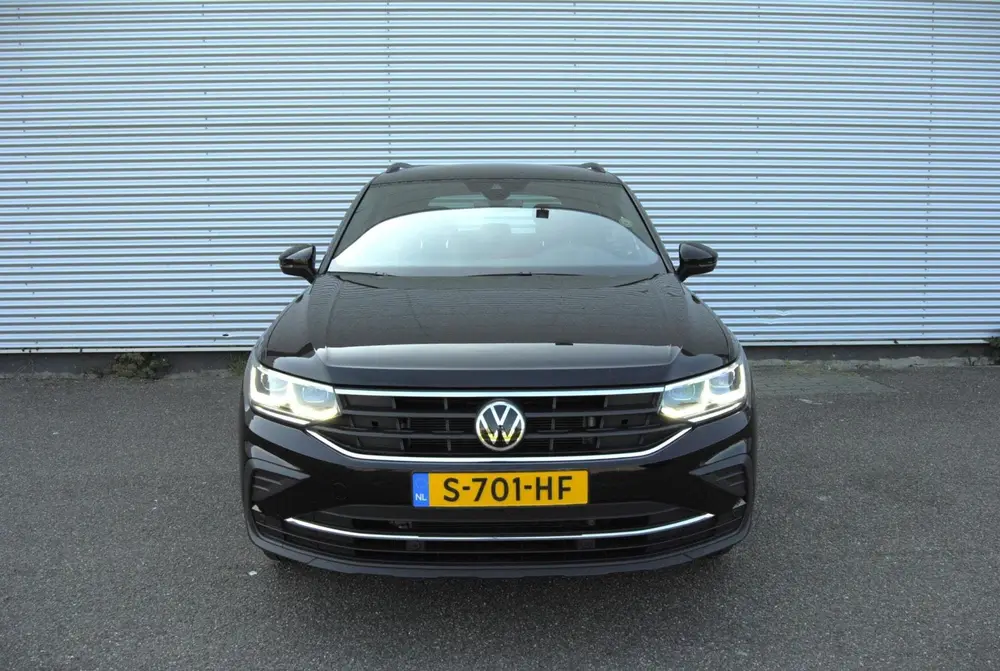 Volkswagen TIGUAN 1.5 TSI Elegance / Navi / Cruise / Led / T uit 2021, foto 2
