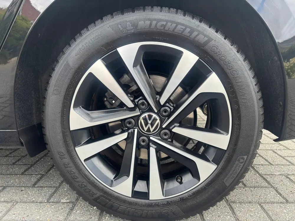 Volkswagen Golf 1.0 TSI Life Business | Digital dashboard | uit 2021, foto 13