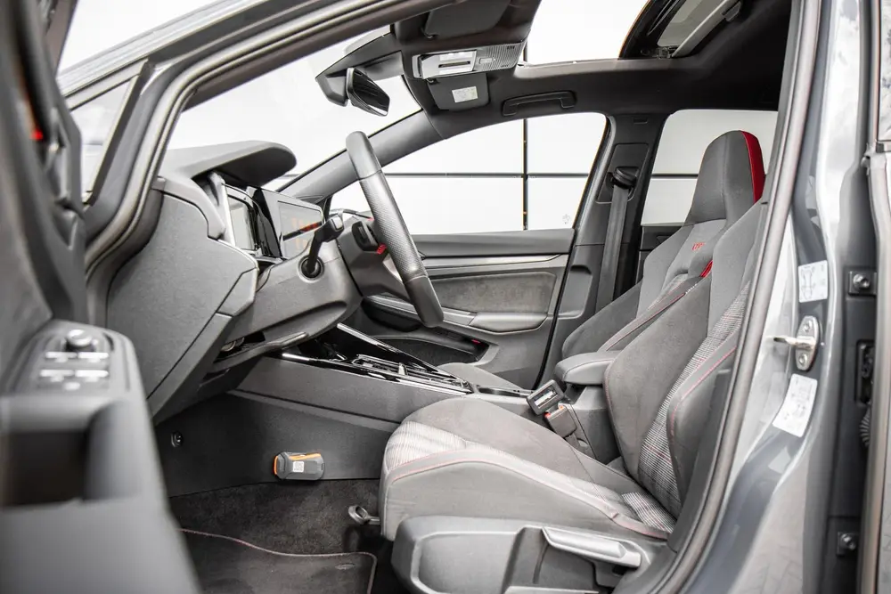 Volkswagen Golf GTI 2.0 TSI 245pk DSG | Panoramadak | Adapti uit 2024, foto 4