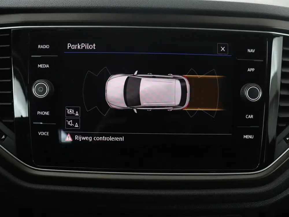 Volkswagen T-Roc 1.5 TSI Style | Panoramadak | Adaptive crui uit 2019, foto 14