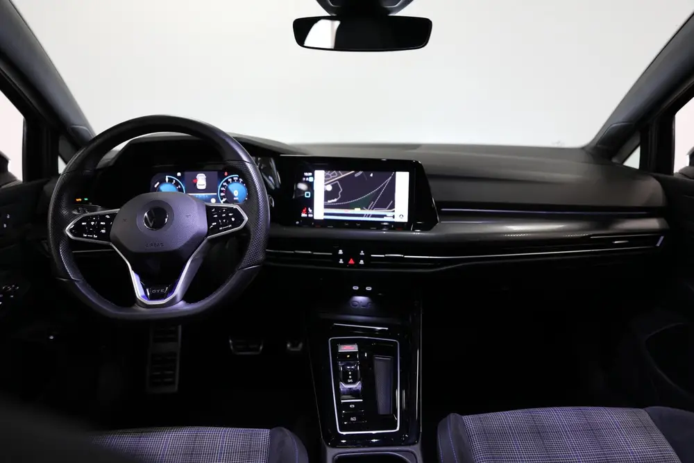 Volkswagen Golf 1.4 eHybrid GTE | Schuif- kanteldak | Head U uit 2022, foto 4