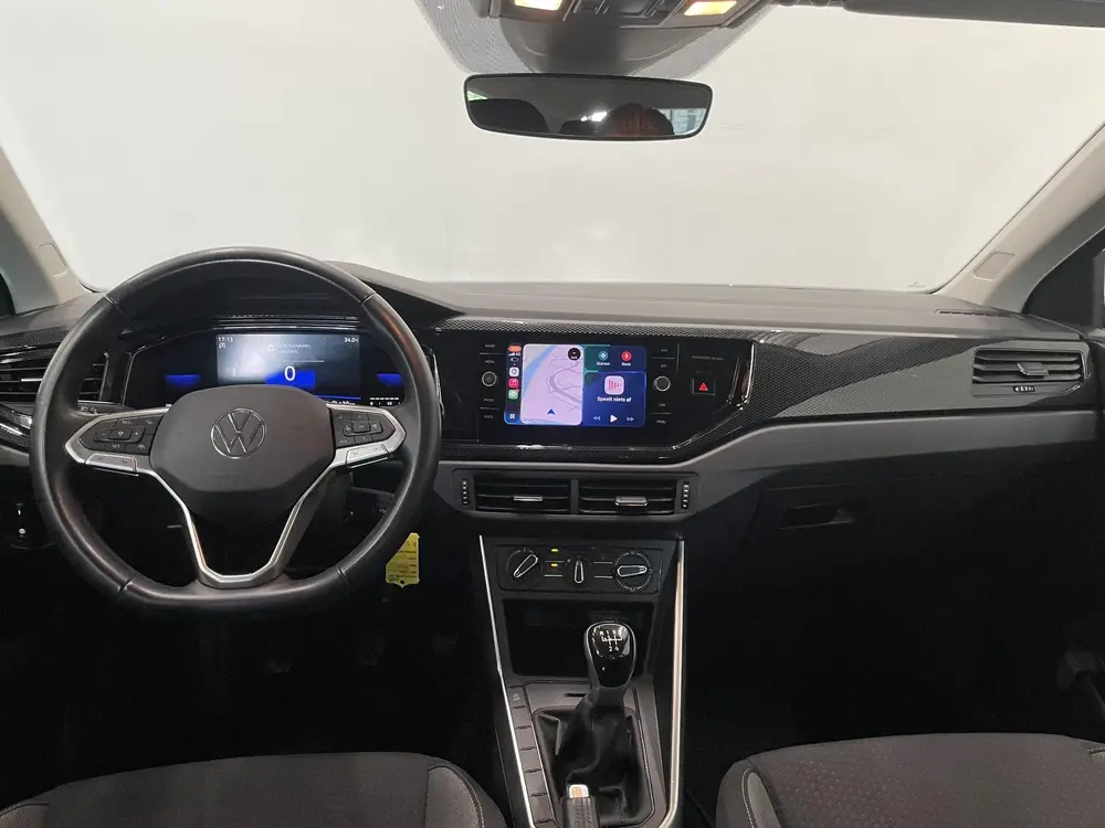 Volkswagen Polo 1.0 TSI Life Navigatie App Connect / Android uit 2022, foto 2