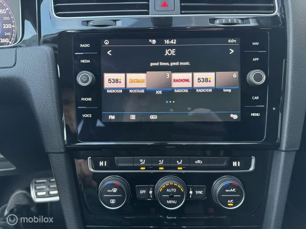 Volkswagen Golf 1.5 TSI Highline uit 2019, foto 19