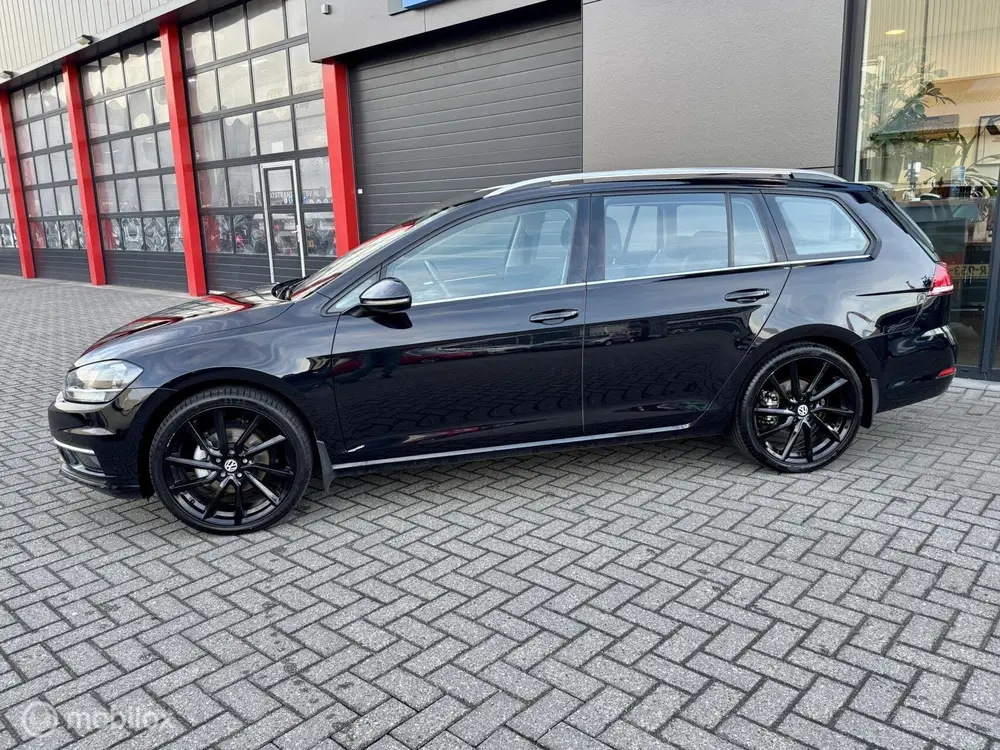 Volkswagen Golf 1.5 TSI Highline uit 2019, foto 4