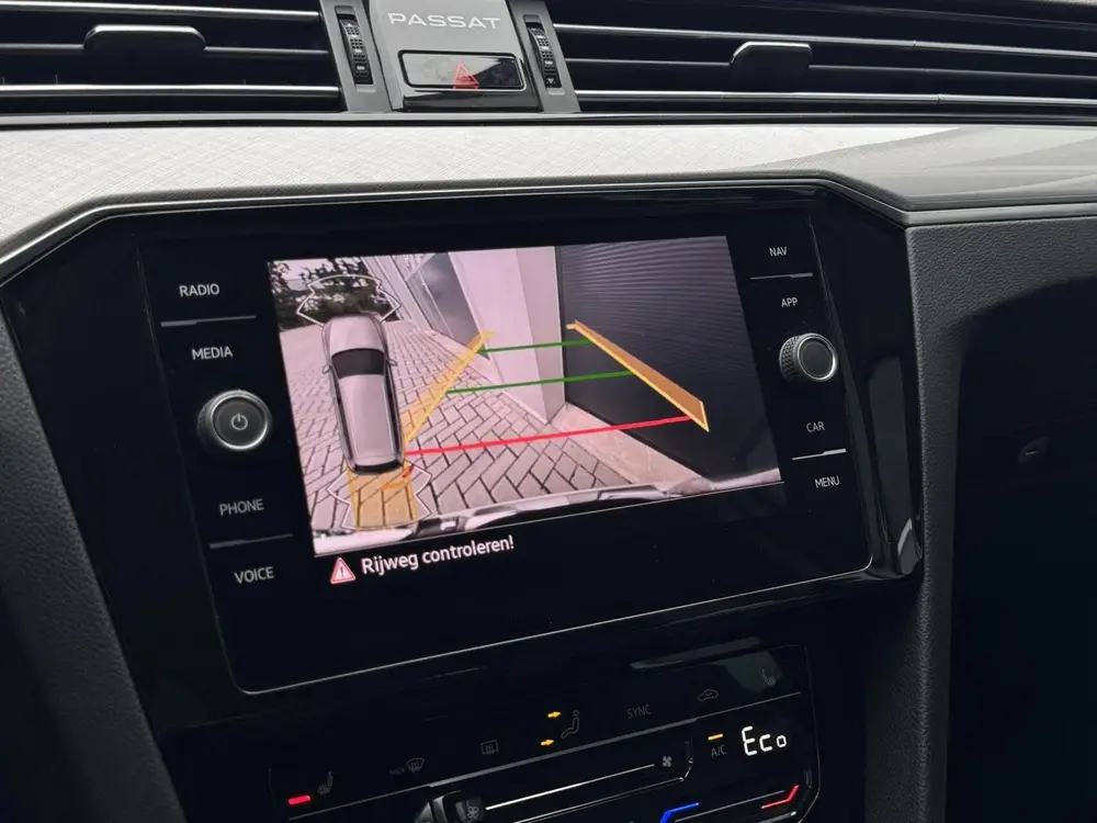 Volkswagen Passat Variant 1.4 TSI PHEV GTE Business | Head-U uit 2021, foto 18