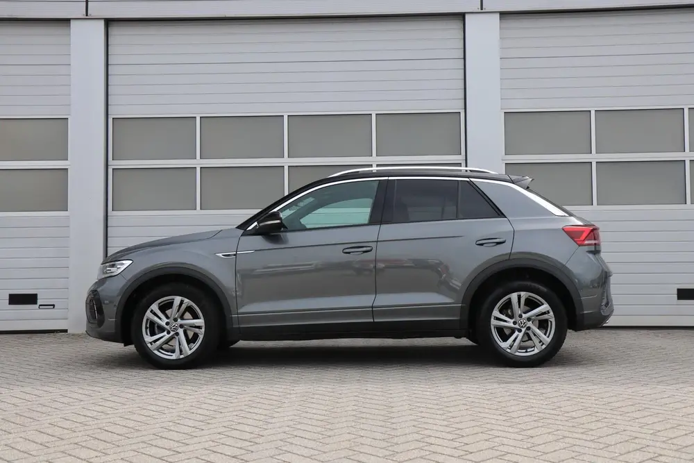 Volkswagen T-Roc 1.5 TSI 150pk DSG R-Line | Trekhaak | Navig uit 2025, foto 12