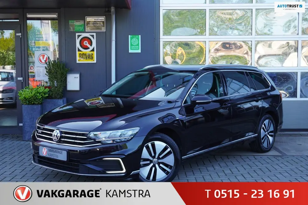 Volkswagen Passat Variant 1.4 TSI PHEV GTE Business AA/ACP uit 2020