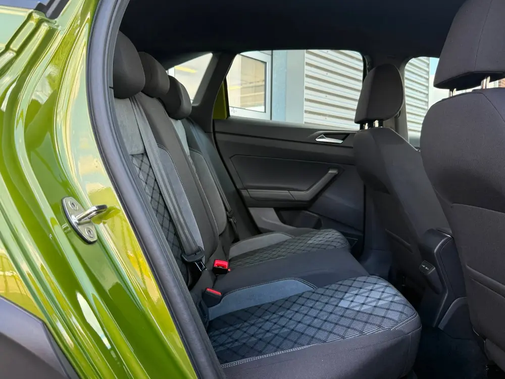 Volkswagen Taigo 1.0 TSI R-Line! 110PK! Nieuwstaat! 1e Eig! uit 2022, foto 19
