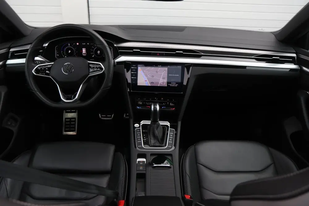 Volkswagen Arteon Shooting Brake 1.4 TSI eHybrid 218pk R-Lin uit 2022, foto 5