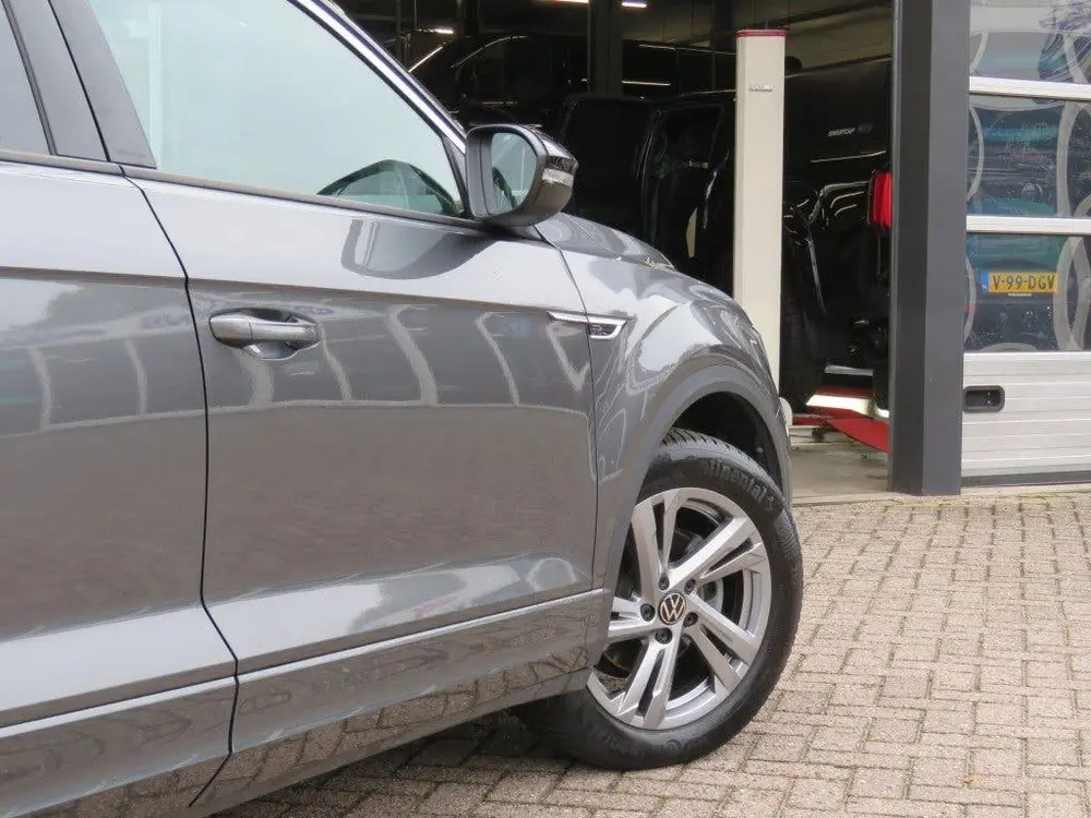Volkswagen T-Roc 1.5 TSI 150pk DSG-aut. R-LINE / Trekhaak af uit 2025, foto 15