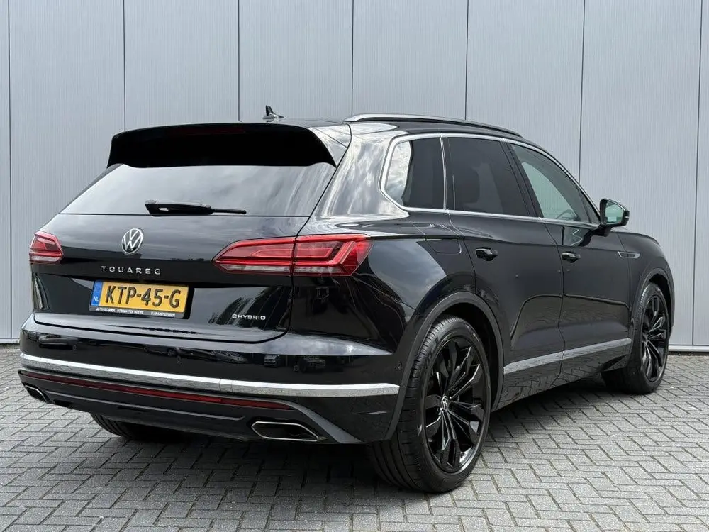 Volkswagen Touareg 3.0 TSi eHybrid 4Motion Camera (bj 2022) uit 2022, foto 5