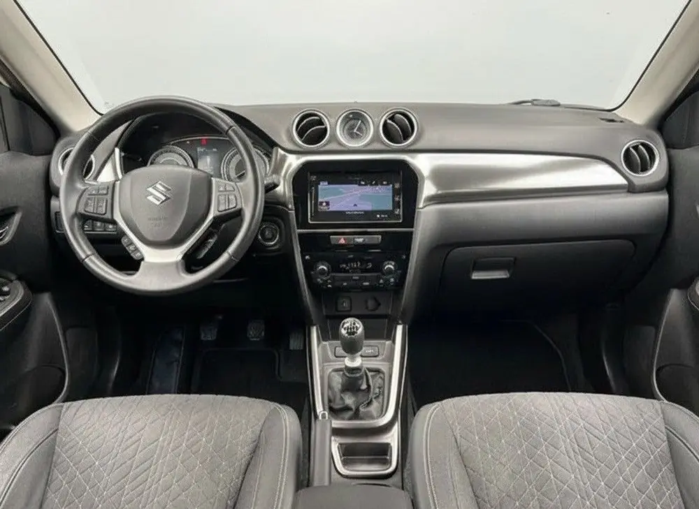 Suzuki Vitara 1.4 Boosterjet Stijl uit 2019, foto 7
