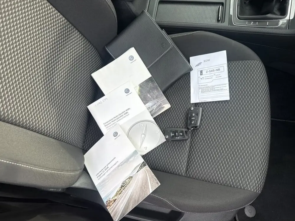 Volkswagen Golf 1.0 TSI Trendline 6vers airco camera navi uit 2019, foto 13