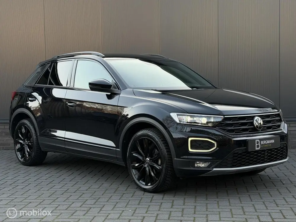 Volkswagen T-Roc 1.5 TSI Black Edition Sport|Virtual|Carplay uit 2022, foto 4