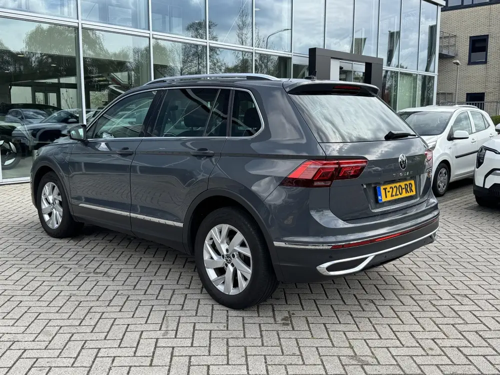 Volkswagen Tiguan 1.4 TSI eHybrid Business+ PHEV uit 2021, foto 2