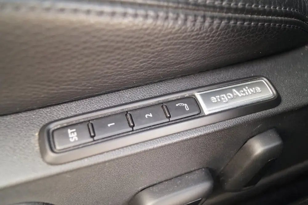 Volkswagen Golf 1.4 eHybrid PHEV Style Business -LEER-NAVI-E uit 2022, foto 11