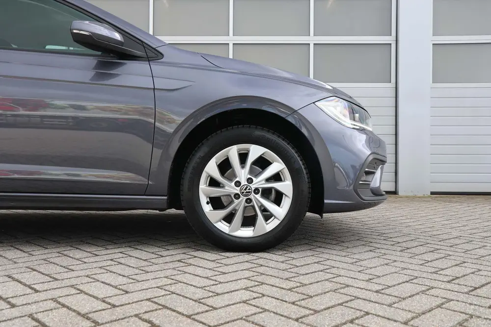 Volkswagen Polo 1.0 TSI 95pk Style | Navigatie | Parkeersens uit 2022, foto 13