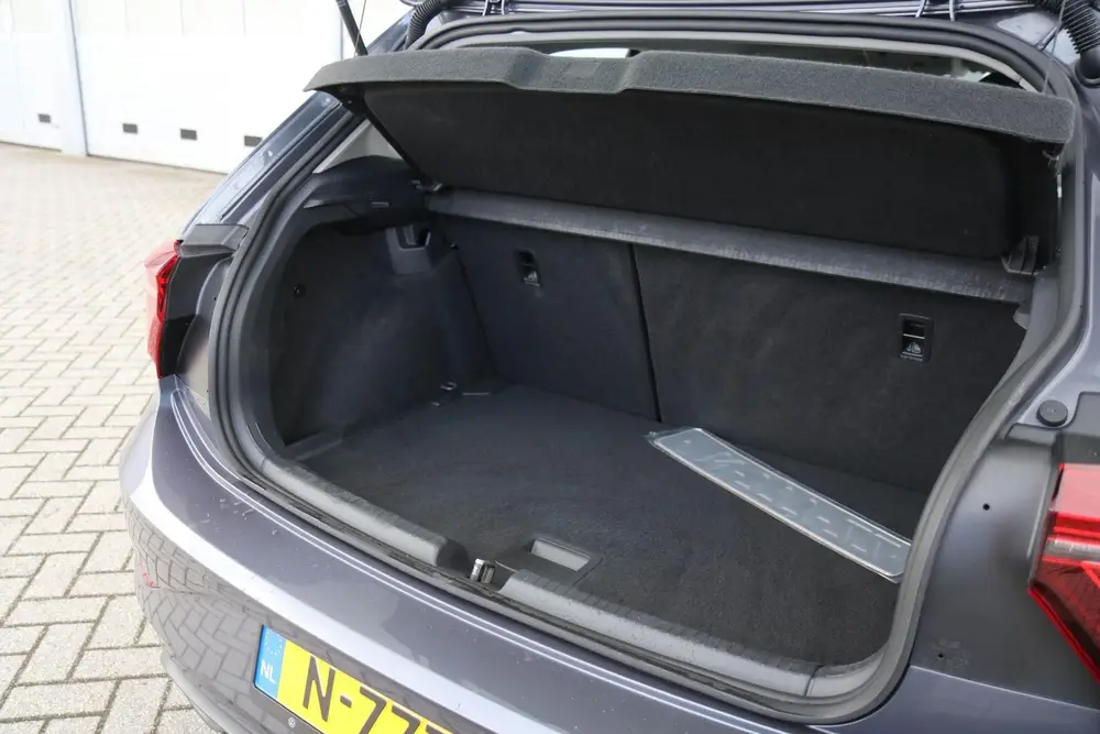 Volkswagen Polo 1.0 TSI 95pk Style | Navigatie | Parkeersens uit 2022, foto 16