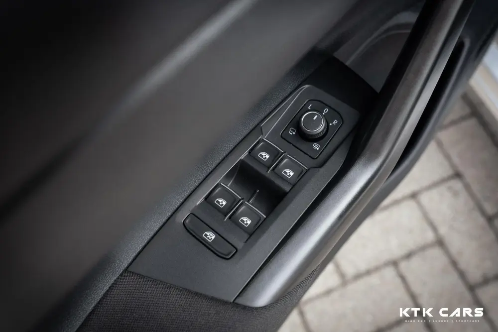 Volkswagen Polo 1.0 TSI|Virtual|Camera|Line|ACC|Blindspot|Sf uit 2023, foto 13