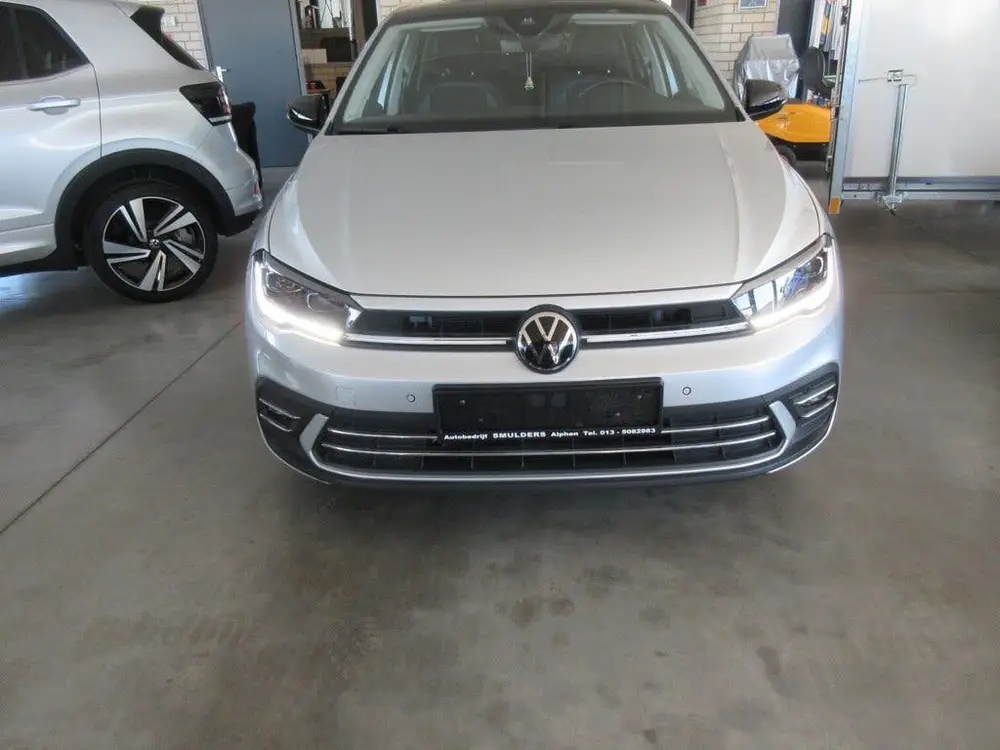 Volkswagen Polo 1.0 TSI Life Business uit 2023, foto 2