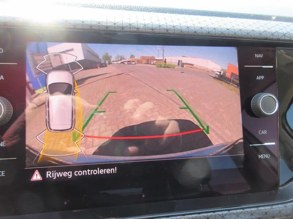 Volkswagen T-cross 1.0 TSI R-line uit 2021, foto 10