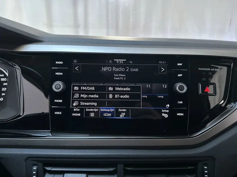 Volkswagen Polo 1.0 TSI R-Line Edition Parkeersensoren Navig uit 2021, foto 19