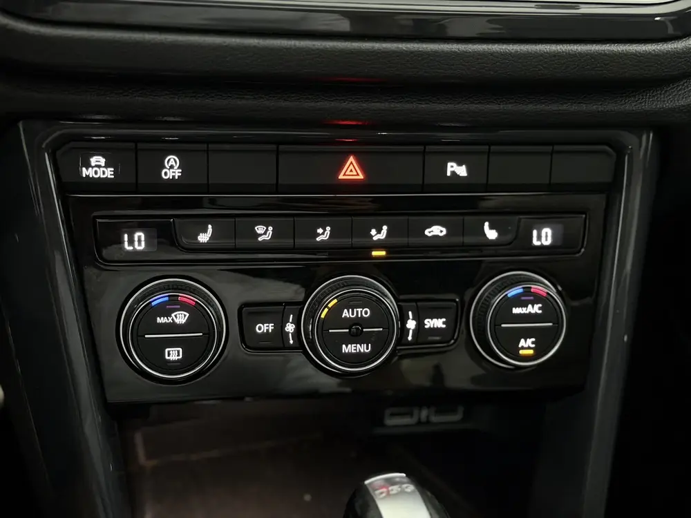Volkswagen T-Roc 1.5 TSI Sport Panoramadak, Camera, Virtual uit 2019, foto 17