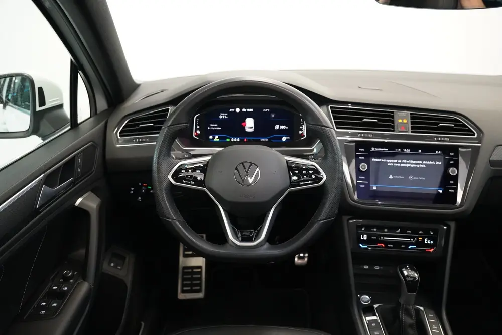 Volkswagen Tiguan 1.4 TSI eHybrid R-Line Business Panoramada uit 2024, foto 6