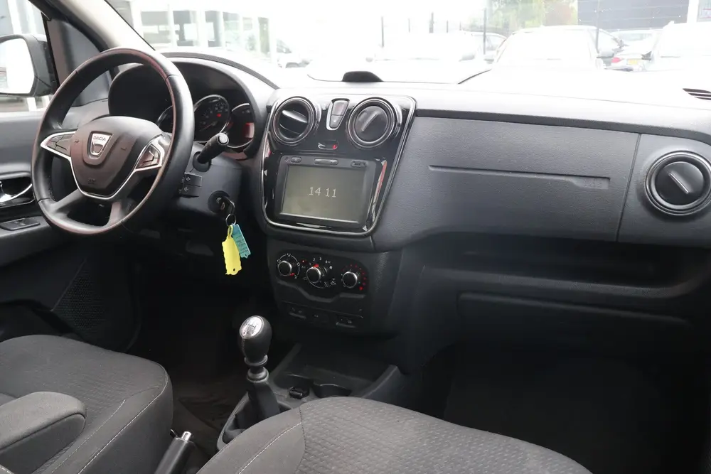 Dacia Lodgy 1.3 TCe Lauréate (bj 2019) uit 2019, foto 7
