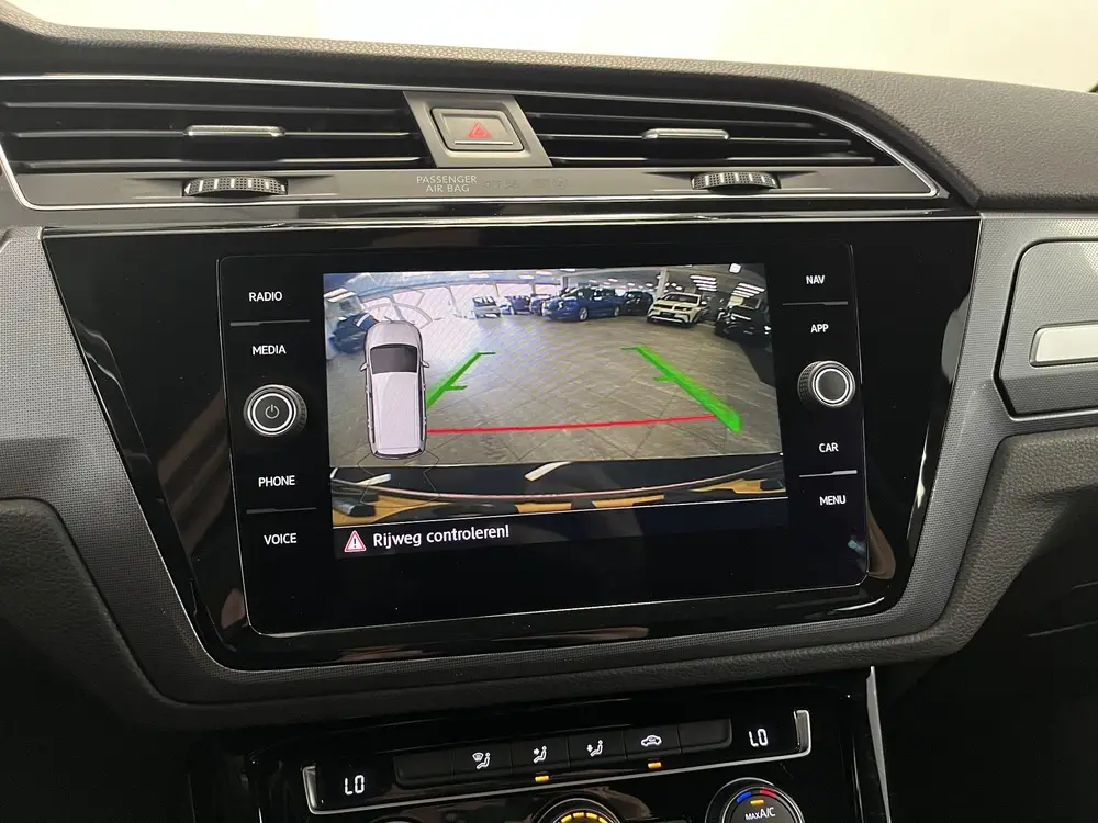 Volkswagen Touran 1.5 TSI 3x R-Line | Trekhaak | LED | Adapt uit 2019, foto 12
