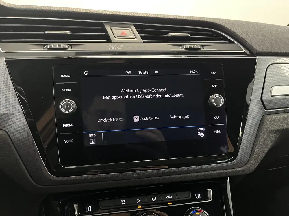 Volkswagen Touran 1.5 TSI 3x R-Line | Trekhaak | LED | Adapt uit 2019, foto 14