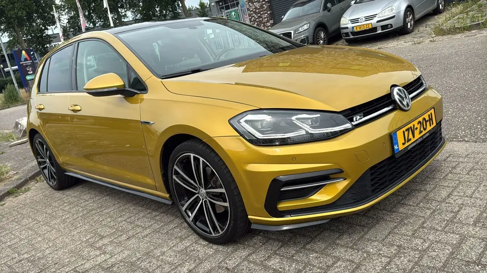 Volkswagen GOLF 1.5 TSI Highline Business R Pano Navi Automa uit 2019, foto 7