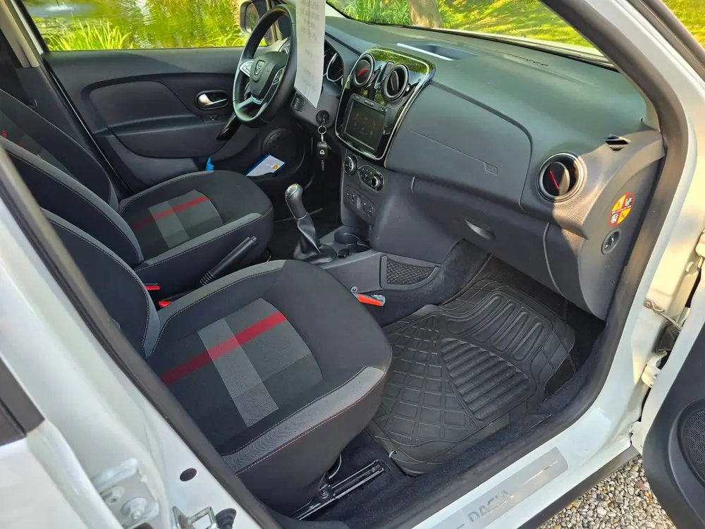 Dacia Logan MCV 0.9 TCe Tech Road uit 2019, foto 12