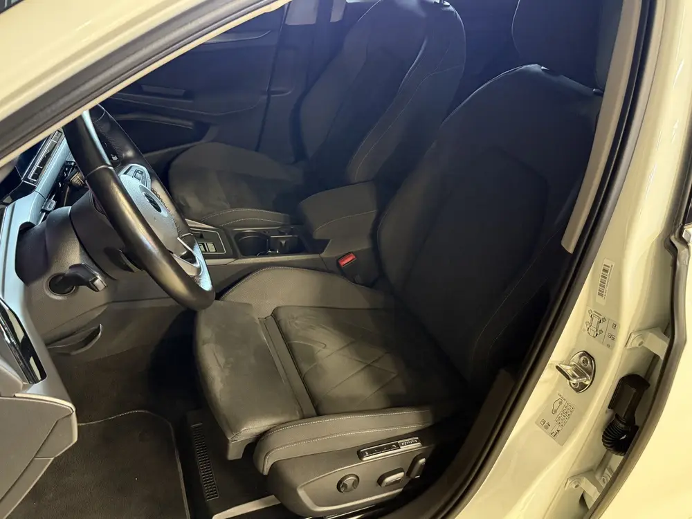 Volkswagen Golf 1.5 eTSI Style | Memory stoelen | 18'' inch uit 2020, foto 11