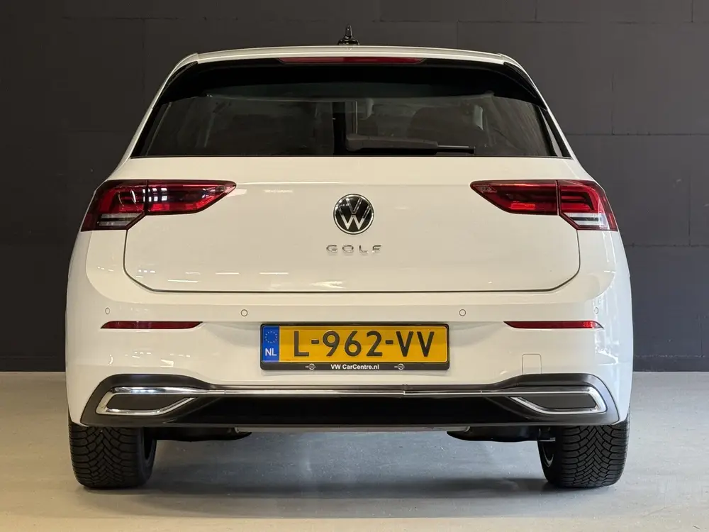 Volkswagen Golf 1.5 eTSI Style | Memory stoelen | 18'' inch uit 2020, foto 7