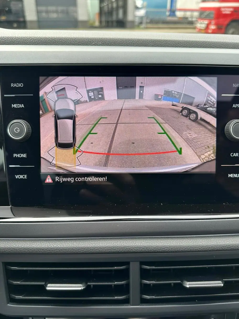 Volkswagen Taigo 1.5 TSI 3X R-Line Business IQ-Lights Panora uit 2022, foto 11