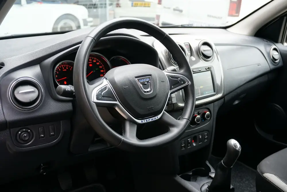 Dacia Sandero 0.9 TCe SL Stepway + CAMERA / NAVI / DAB / SEN uit 2019, foto 15