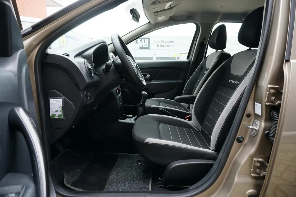 Dacia Sandero 0.9 TCe SL Stepway + CAMERA / NAVI / DAB / SEN uit 2019, foto 16
