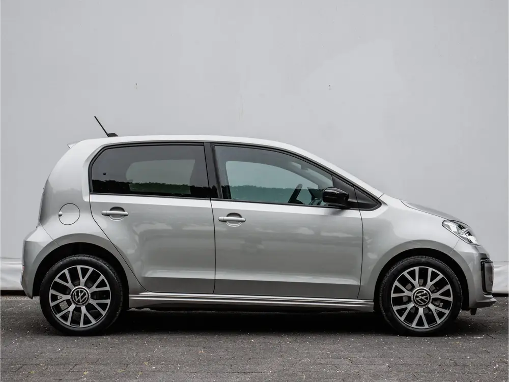 Volkswagen E-Up! e-up! Style 36kwh SOH 89% Camera/ Stoelverw uit 2021, foto 10