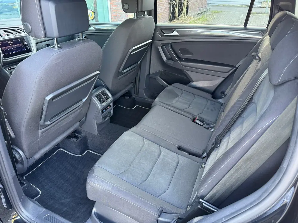 Volkswagen Tiguan Allspace 1.5 TSI Highline Business R - Aut uit 2020, foto 19
