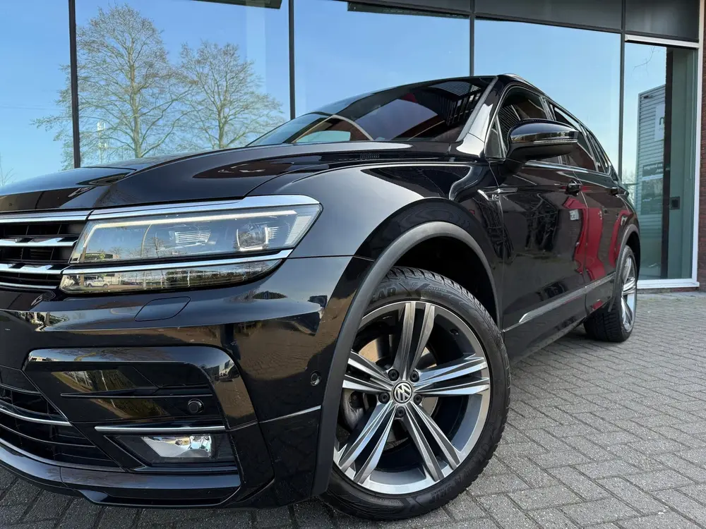 Volkswagen Tiguan Allspace 1.5 TSI Highline Business R - Aut uit 2020, foto 2