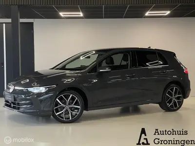 Volkswagen Golf Style eHybrid | Pano | Head-Up | Massage | T uit 2025